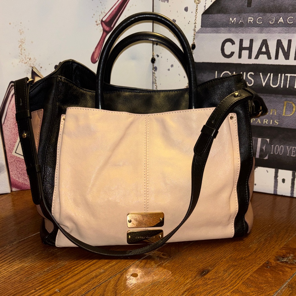 See By Chlo Harriet Colorblock Leather Tote (Black & Beige) Coa